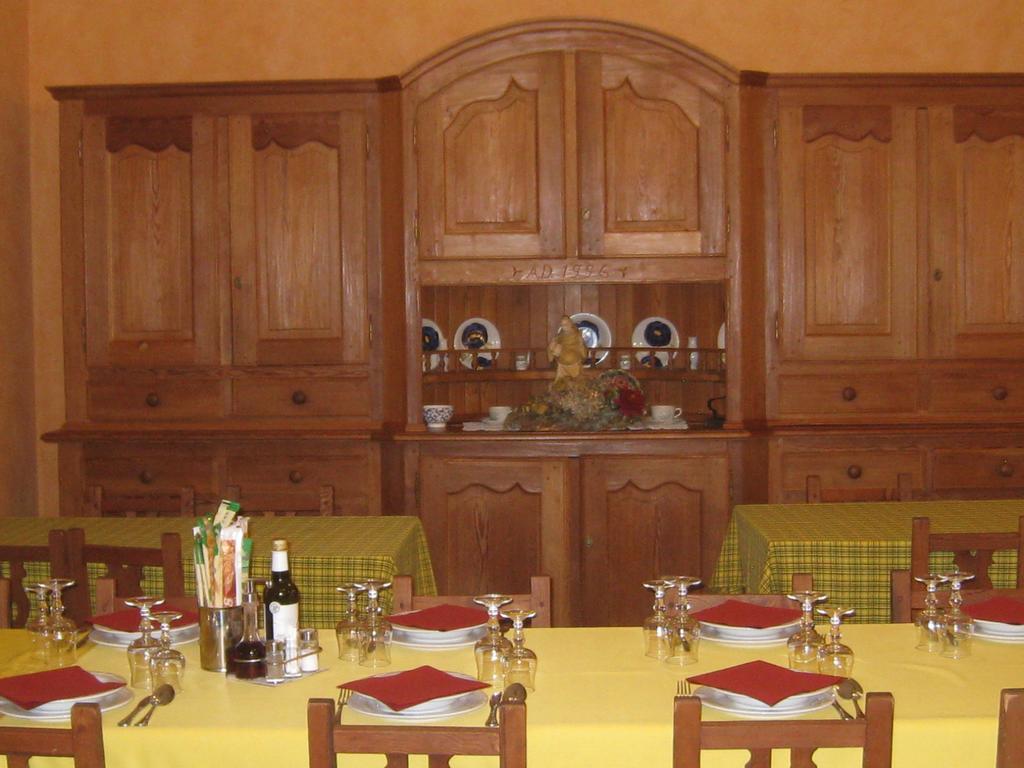 Hotel Villa Plinia Pragelato Exterior photo